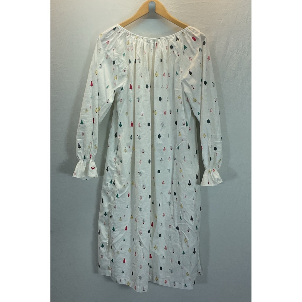 Petite Plume Delphine White MERRY TREES Nightgown Women's L Pockets Christmas - Picture 2 of 8